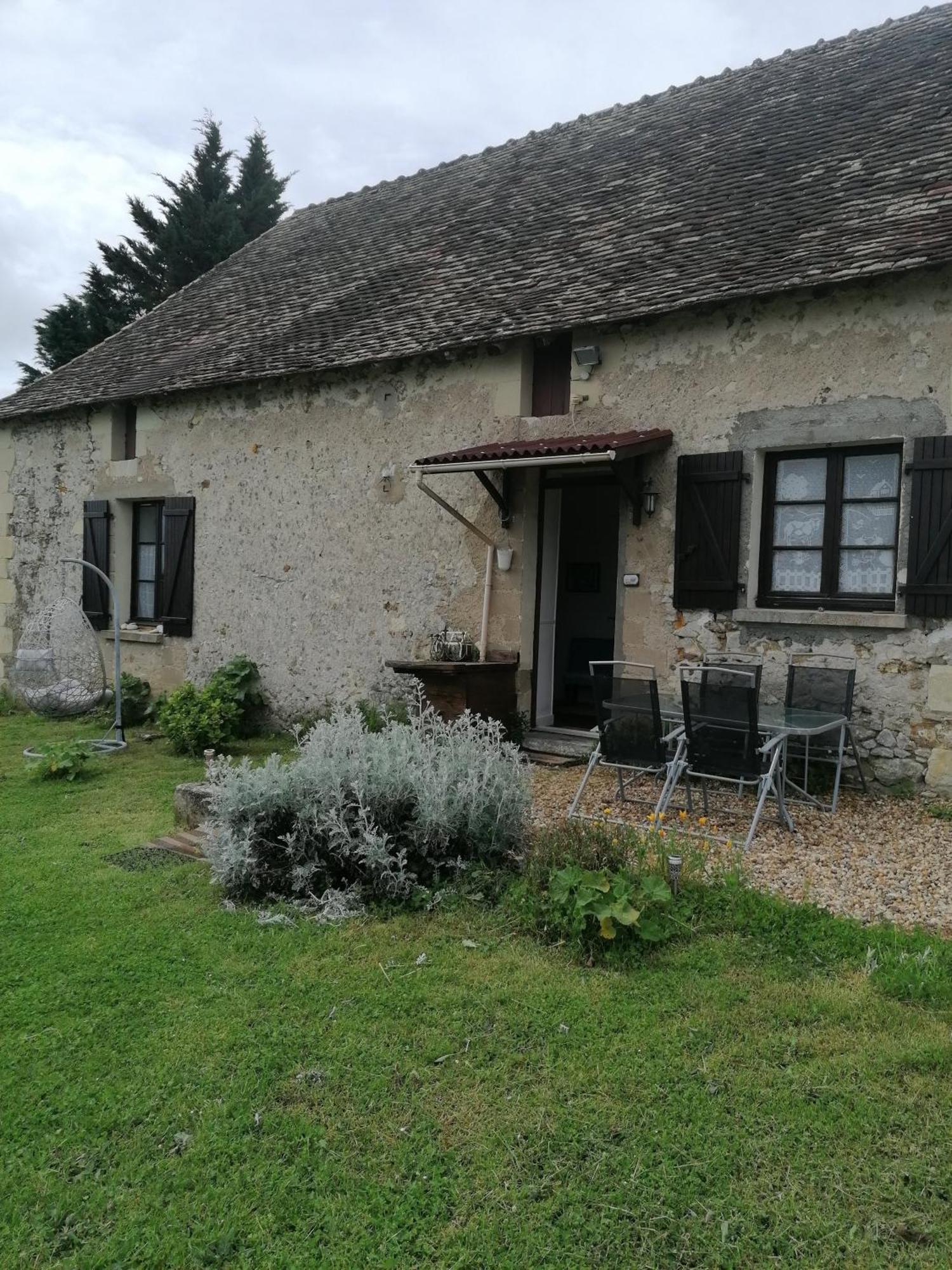 Вилла Charmante Maison, Calme Et Nature A La Roche Posay Экстерьер фото